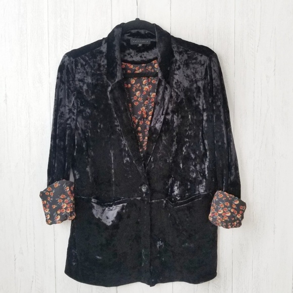 Sanctuary Jackets & Blazers - Sanctuary Black Crushed Velvet Blazer with Floral Liner